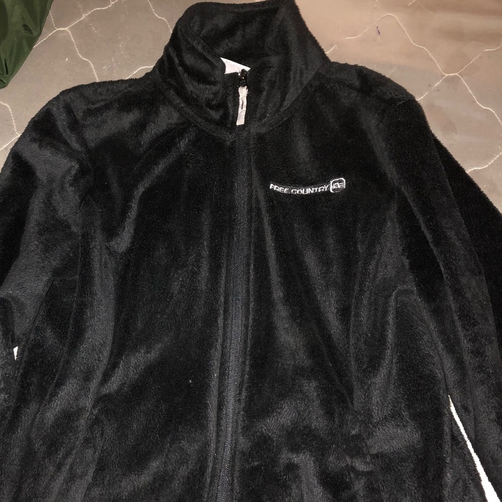 FREE COUNTRY FURRY ZIP UP ✨